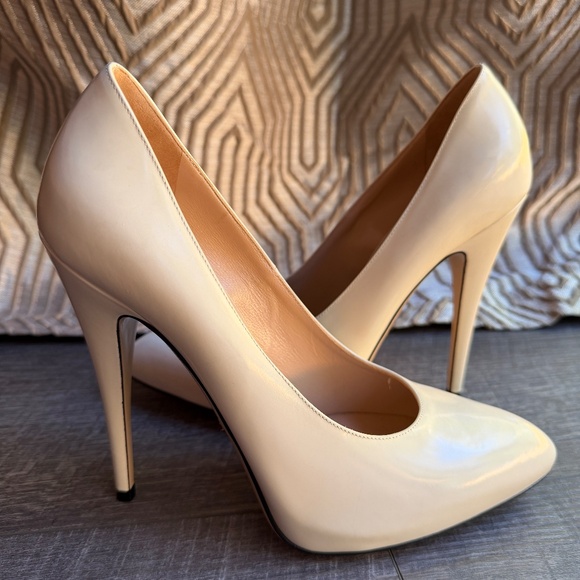 Gucci White Leather Heels 5 inches - Picture 2 of 6